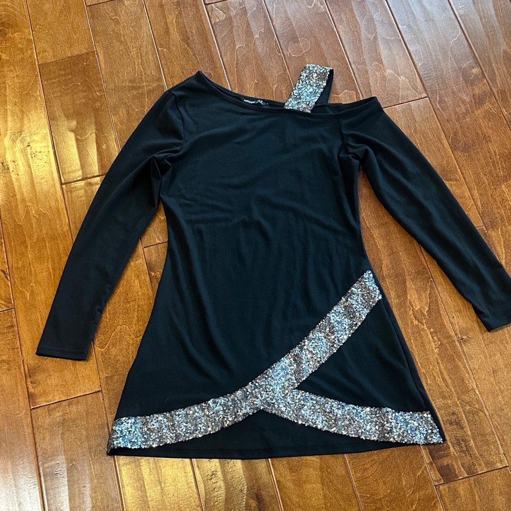 Chic Black Sequin Women's Tunic